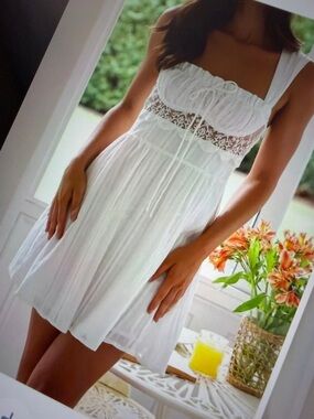♥️ Lace Detail Wide Strap Mini Dress-White♥️